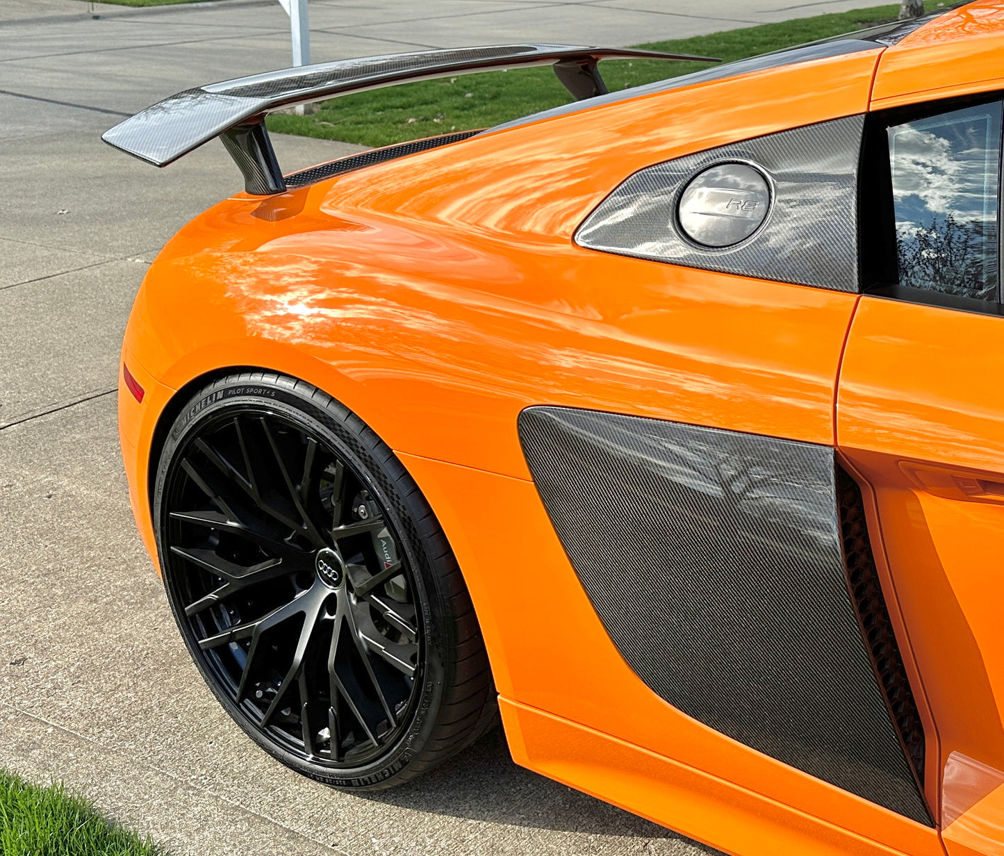Southpaw Industries OE PLUS, 2-piece Forged Wheels, Gen 2 Audi R8